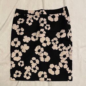 LOFT Black and Cream Floral Pencil Skirt